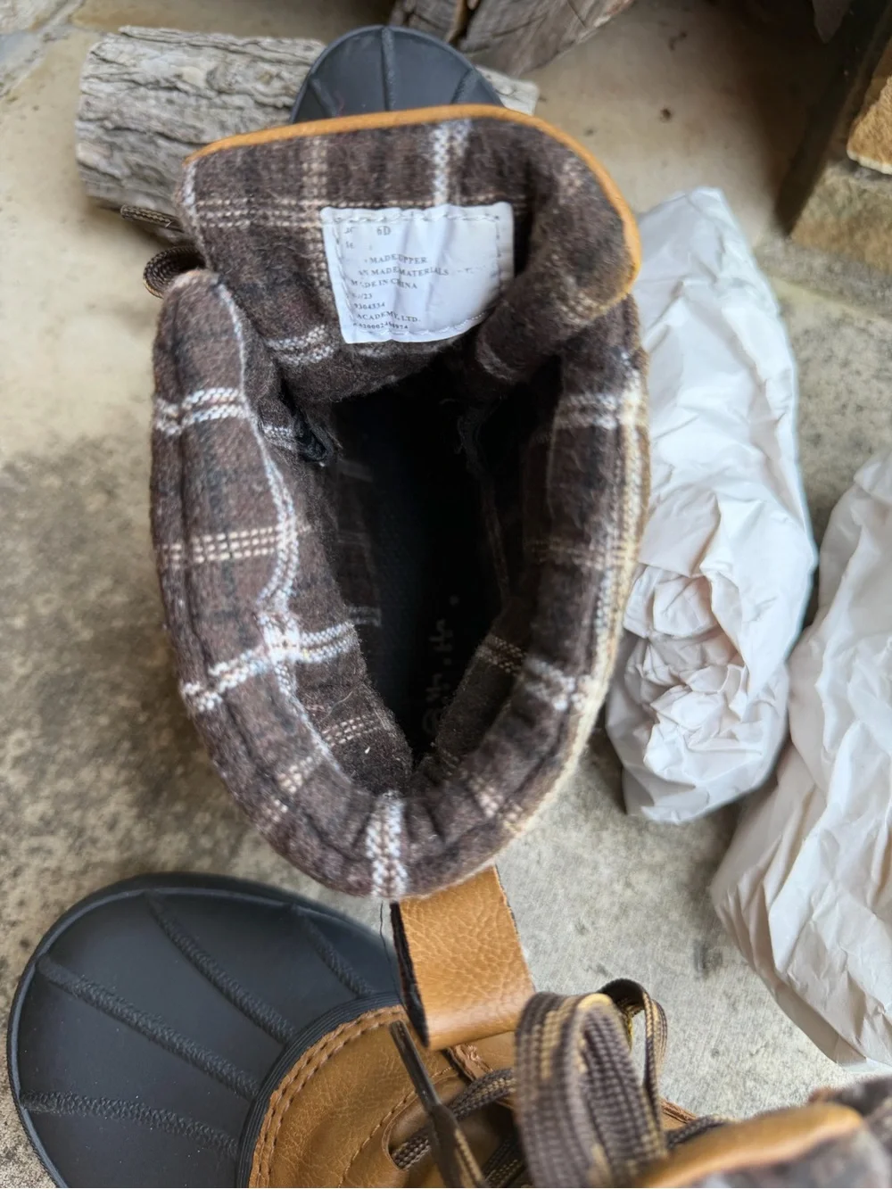 Magellan Outdoors wet kids